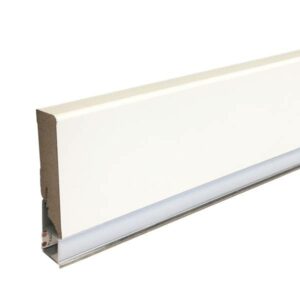 Moderne Licht Sockelleisten weiß lackiert (19 x 85 x 2400 mm)